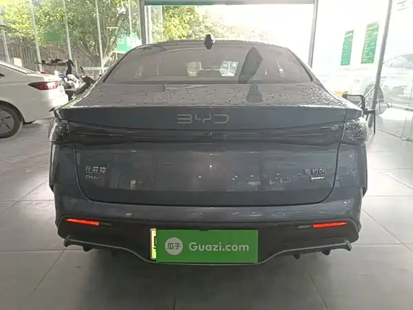 BYD Seal 06 2025