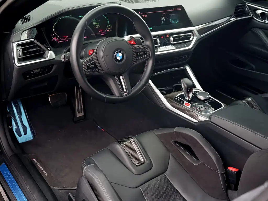 BMW M4 2023 — фото 10