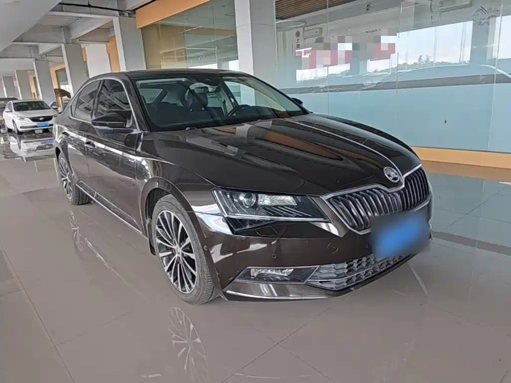 Skoda Superb 2016 — фото 4