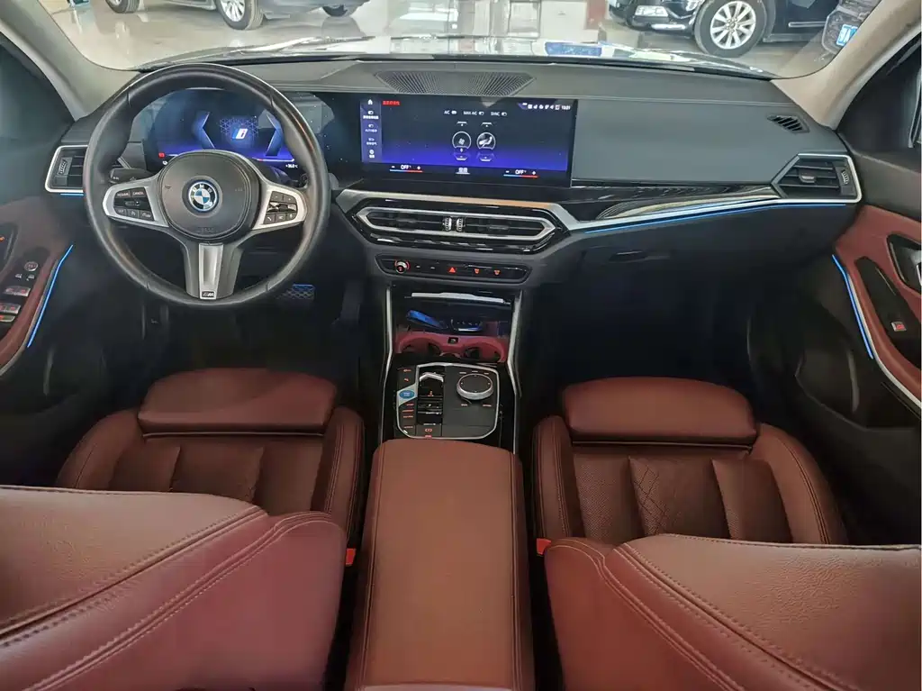 BMW i3 2023