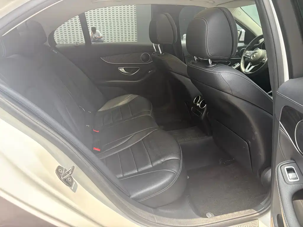 Mercedes-Benz C-Class 2020 — фото 10