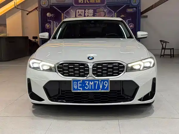 BMW 3 Series 2024