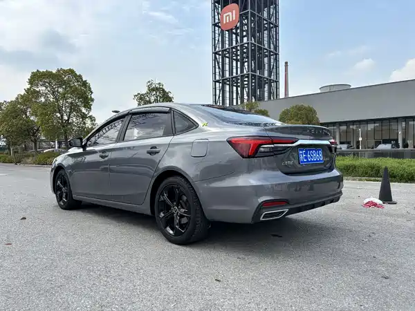 Roewe i6 MAX 2021