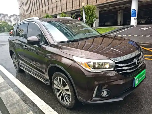 GAC Trumpchi GS4 2017