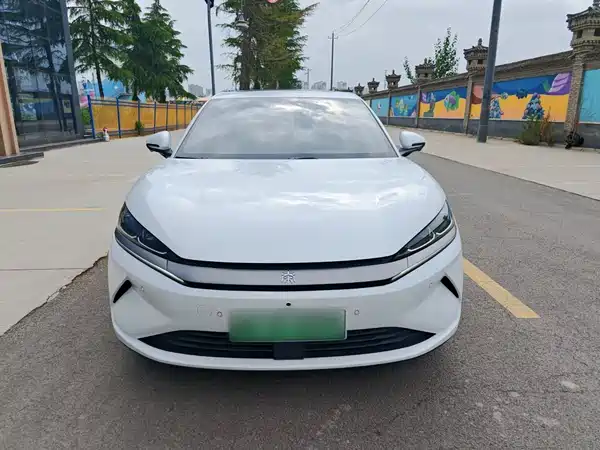 BYD Qin L 2025