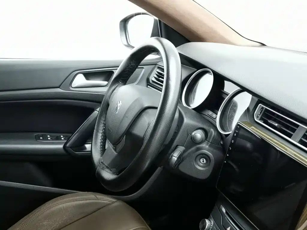 Peugeot 408 2015 — фото 22