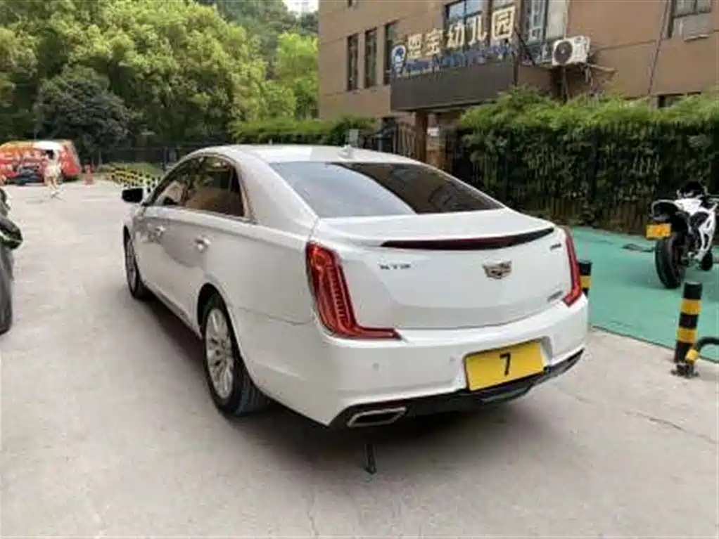 Cadillac XTS 2020 — фото 5