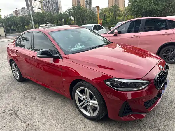 BMW 1 Series 2021