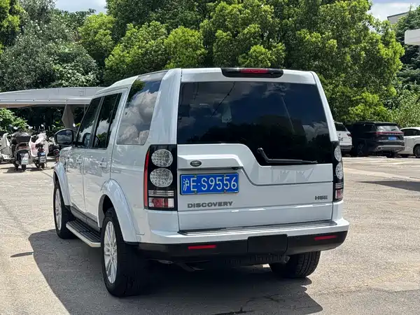 Land Rover Discovery 2016