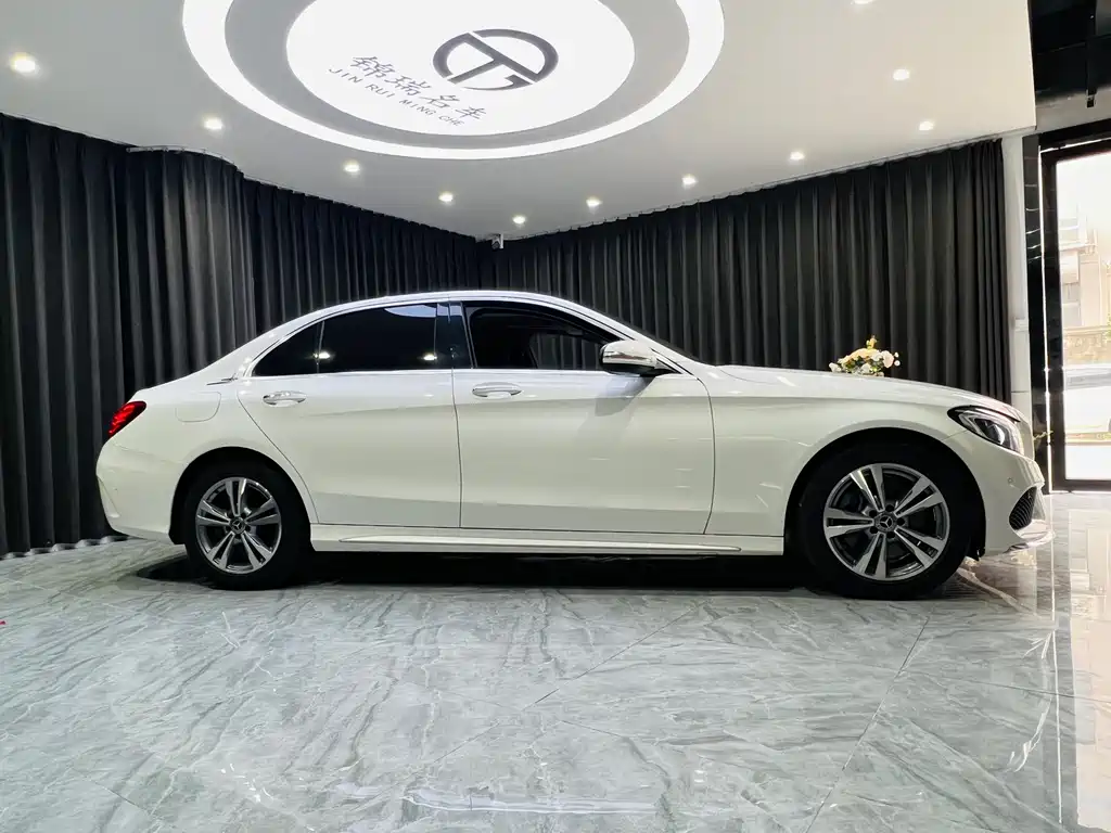 Mercedes-Benz C-Class 2018 — фото 3