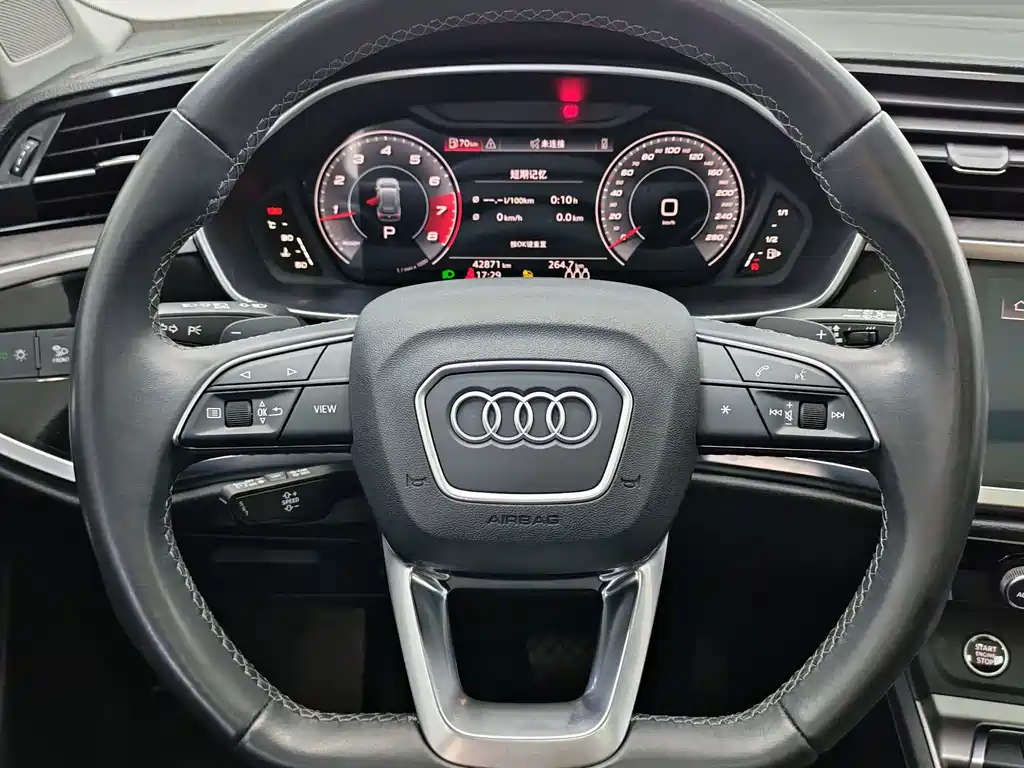 Audi Q3 2022 — фото 12