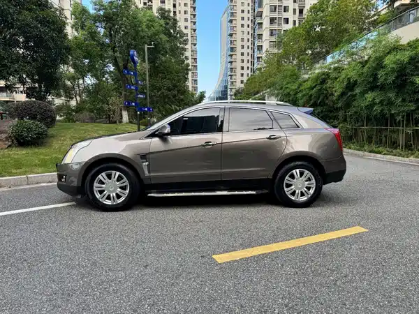 Cadillac SRX 2013