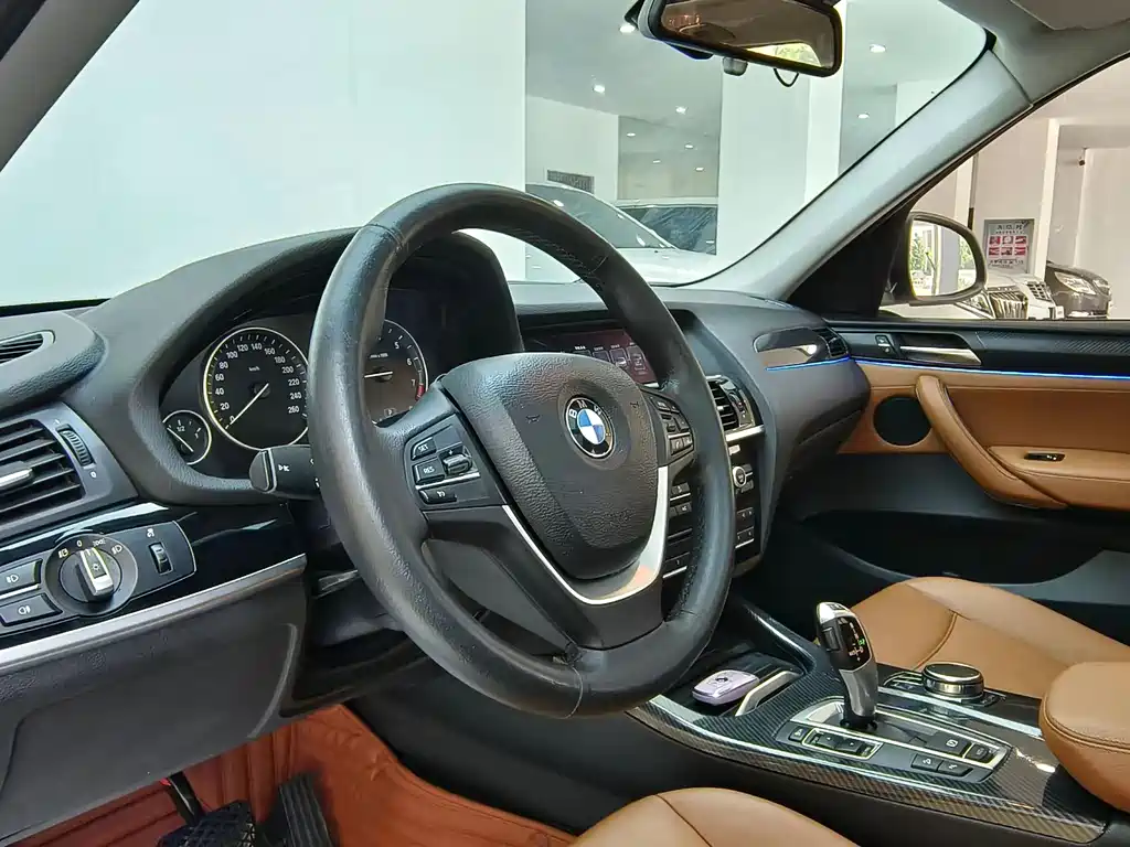 BMW X3 2016 — фото 15