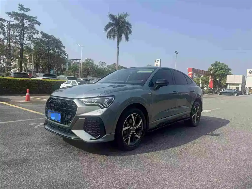Audi Q3 Sportback 2021 — фото 1