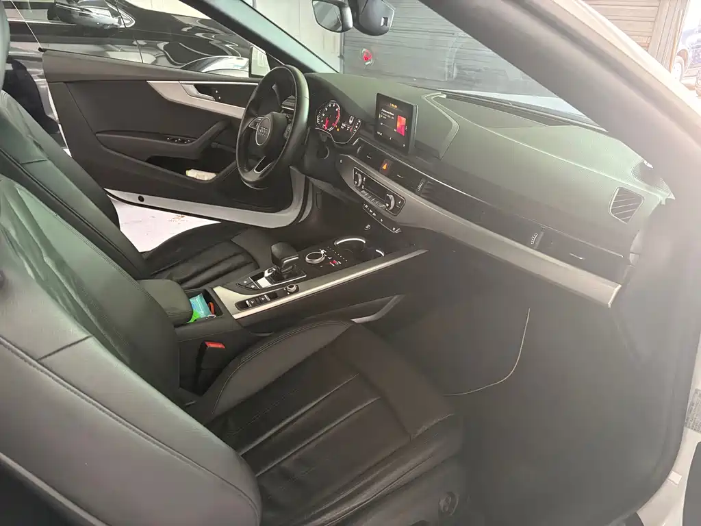 Audi A5 2019 — фото 2