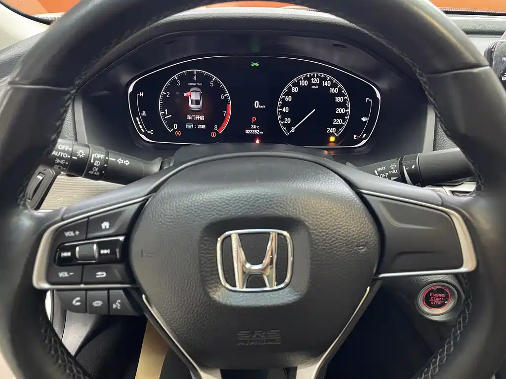 Honda Accord 2023 — фото 10