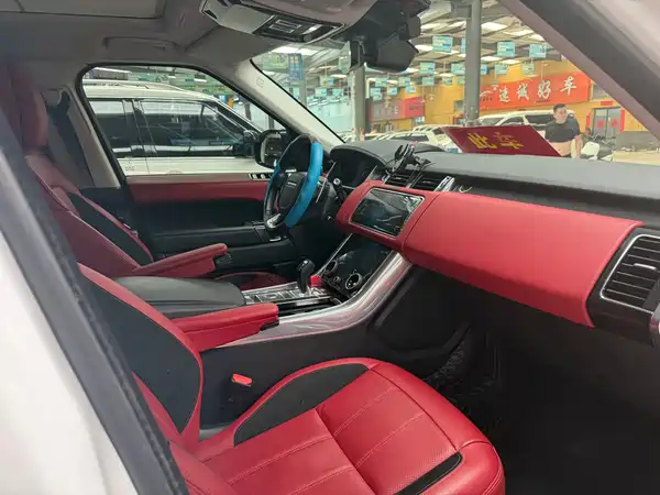 Land Rover Range Rover Sport 2022