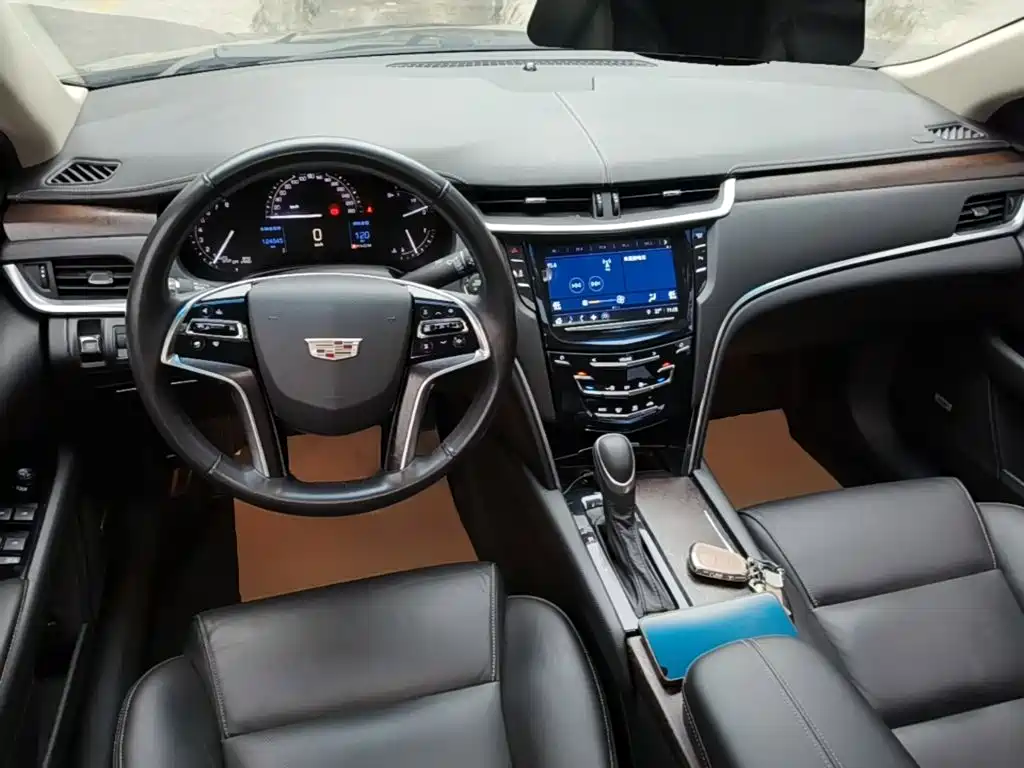 Cadillac XTS 2018 — фото 10