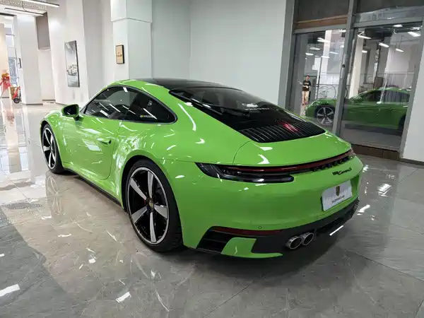 Porsche 911 2020