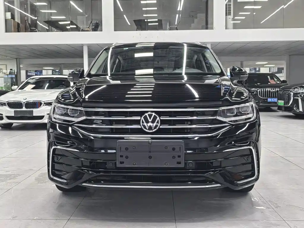 Volkswagen Tiguan X 2021 — фото 2