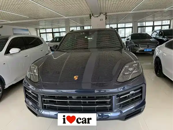 Porsche Cayenne 2025