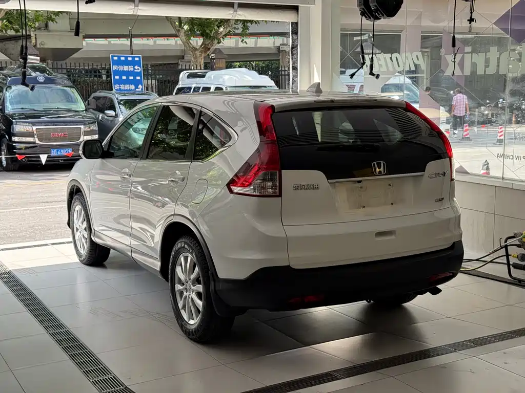 Honda CR-V 2015 — фото 7