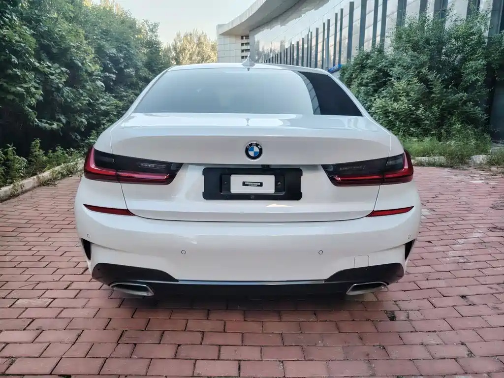 BMW 3 Series 2022