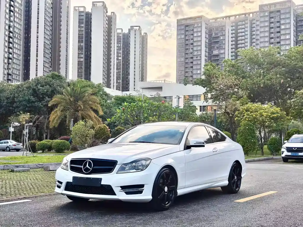 Mercedes-Benz C-Class 2014 — фото 3