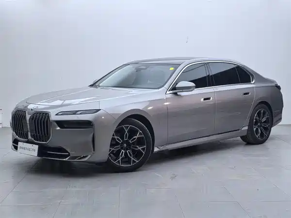 BMW 7 Series 2023