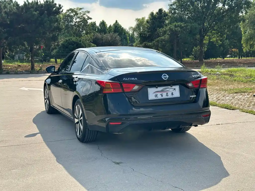 Nissan Teana 2021