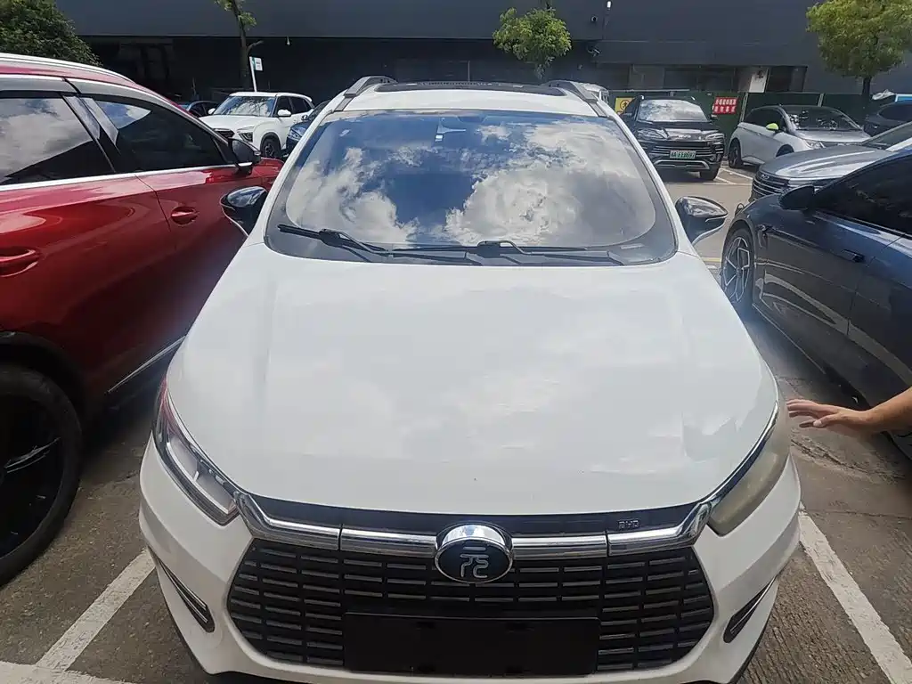 BYD Yuan New Energy 2019