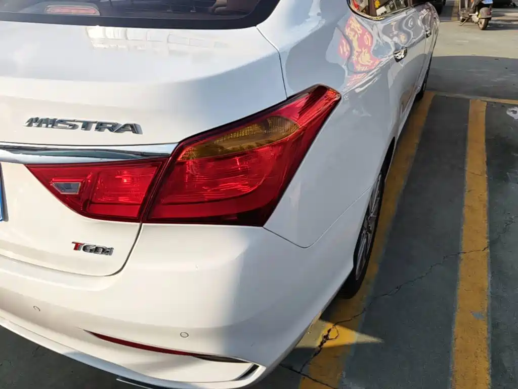 Hyundai Mistra 2019 — фото 8