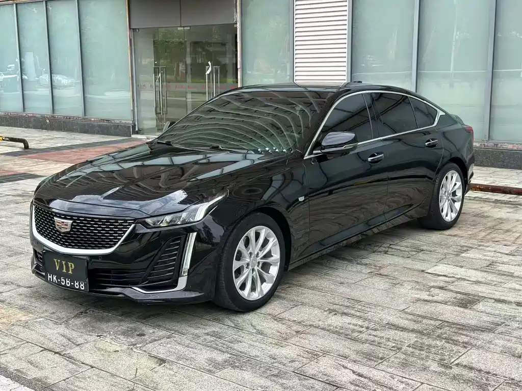 Cadillac CT5 2021 — фото 1