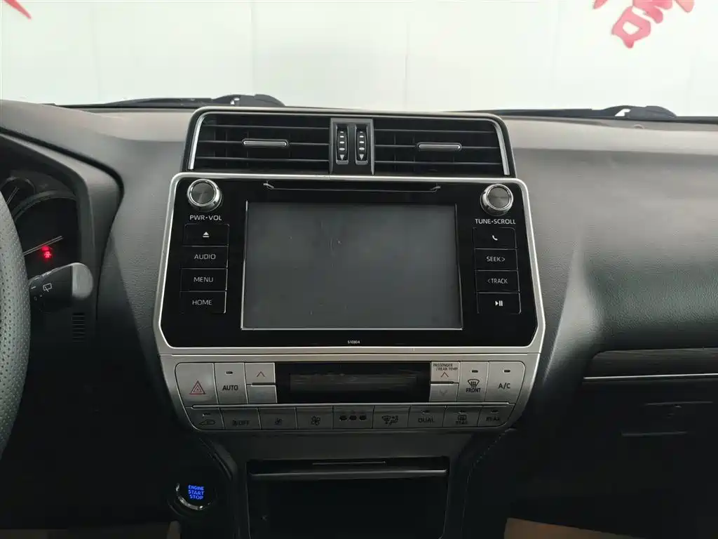 Toyota Prado 2020 — фото 11