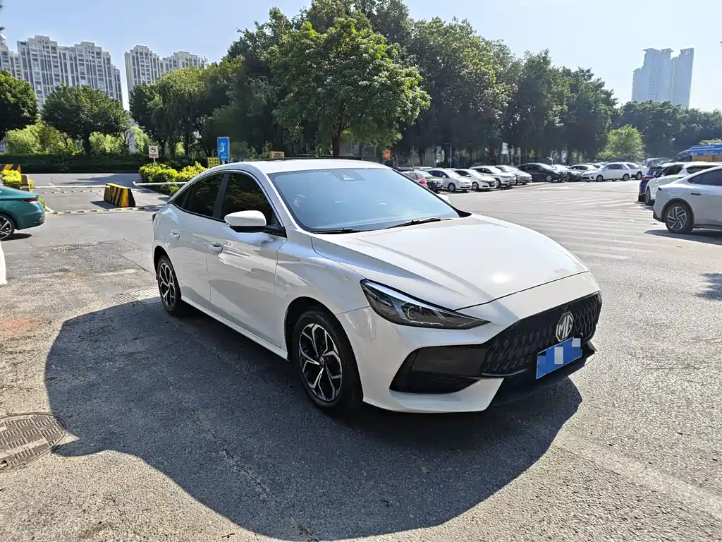 MG MG5 2022