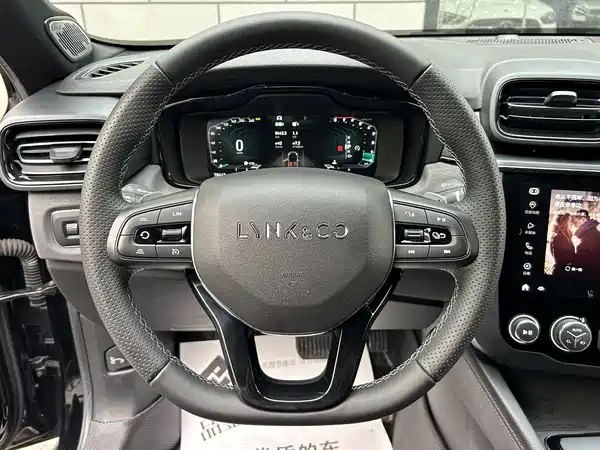 Lynk & Co 03 2021