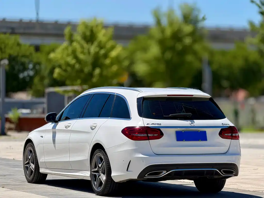 Mercedes-Benz C-Class 2019 — фото 4