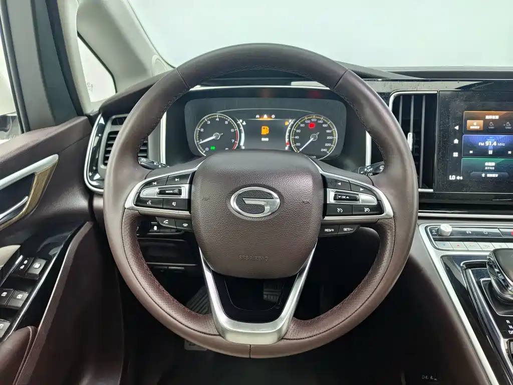 GAC Trumpchi M8 2022 — фото 12