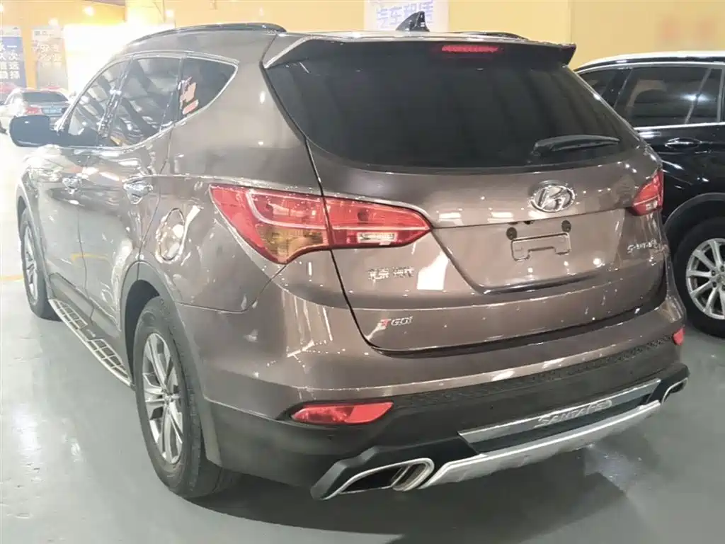 Hyundai Santa Fe 2016 — фото 5