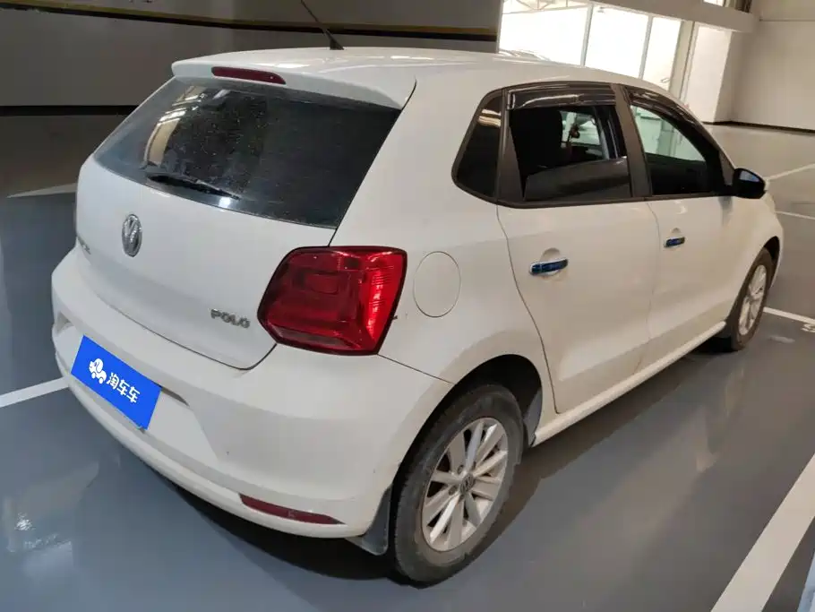 Volkswagen Polo 2016