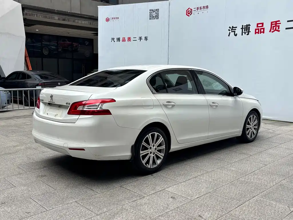 Peugeot 408 2015 — фото 14