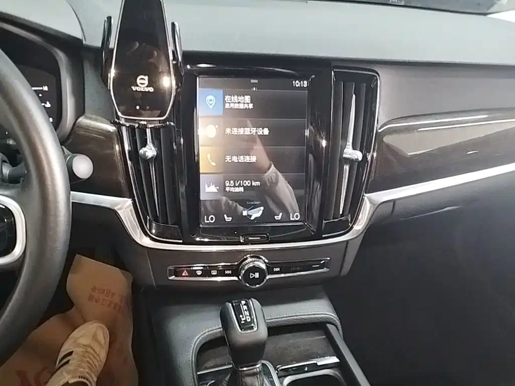 Volvo S90 2018 — фото 13