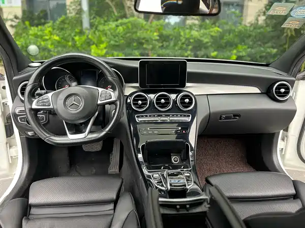 Mercedes-Benz C-Class 2016