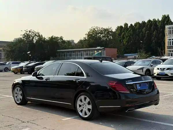 Mercedes-Benz S-Class 2015