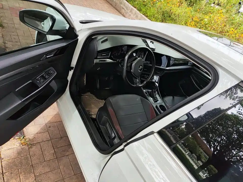 Volkswagen Bora 2020