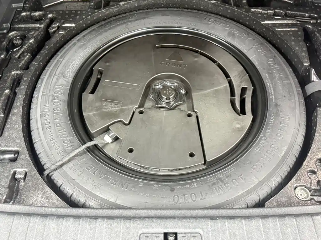 Audi Q3 2021 — фото 23