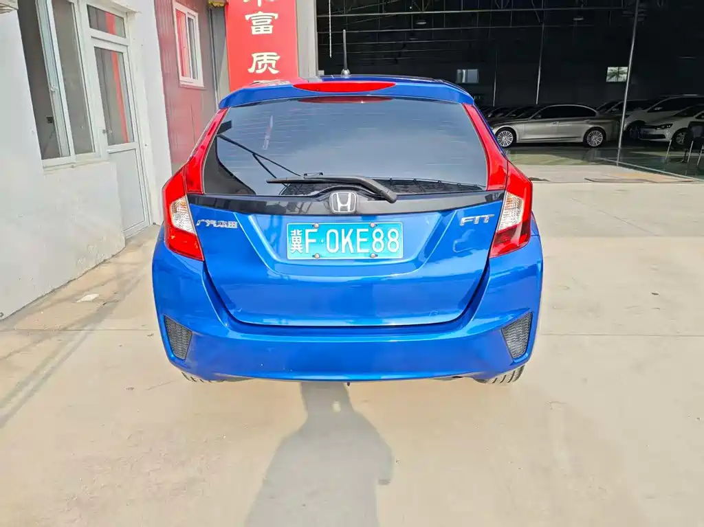 Honda Fit 2017 — фото 8
