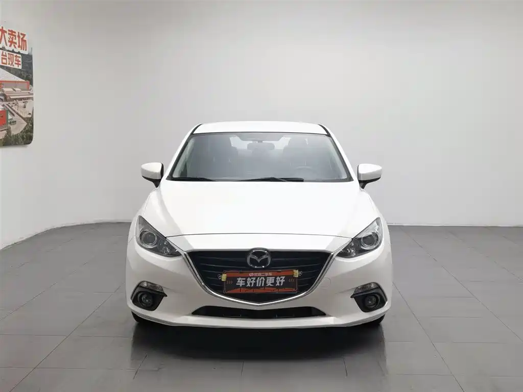 Mazda 3 Axela 2016