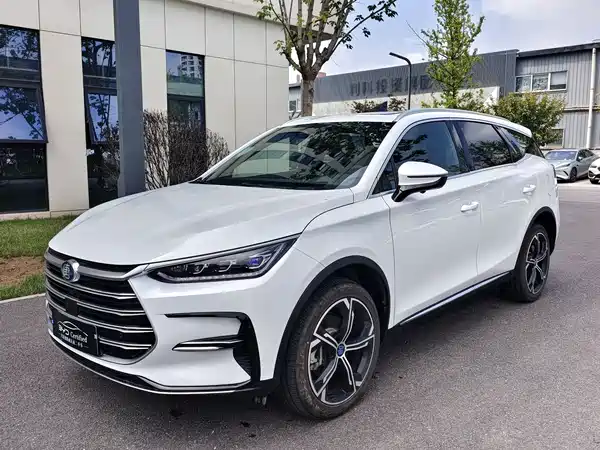 BYD Tang New Energy 2025