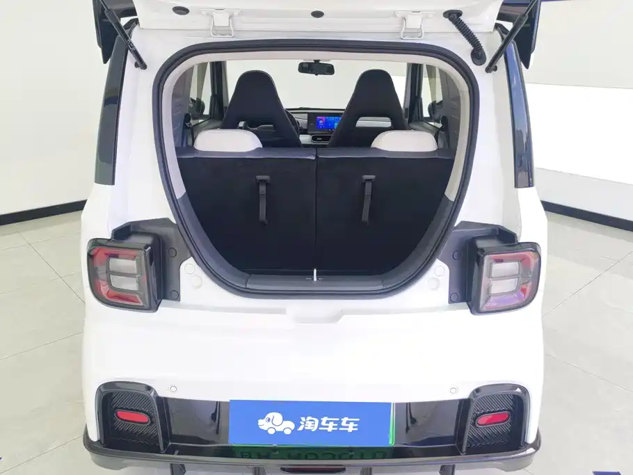 Geely Galaxy Panda 2025